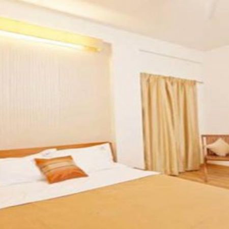 Hotel Holiday Home Bangalore Ngoại thất bức ảnh