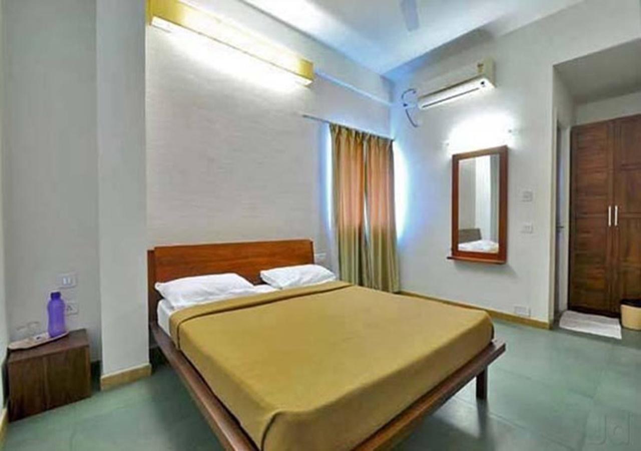 Hotel Holiday Home Bangalore Ngoại thất bức ảnh
