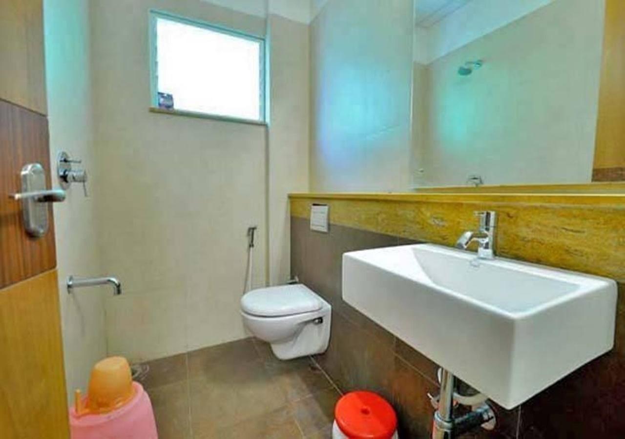 Hotel Holiday Home Bangalore Ngoại thất bức ảnh