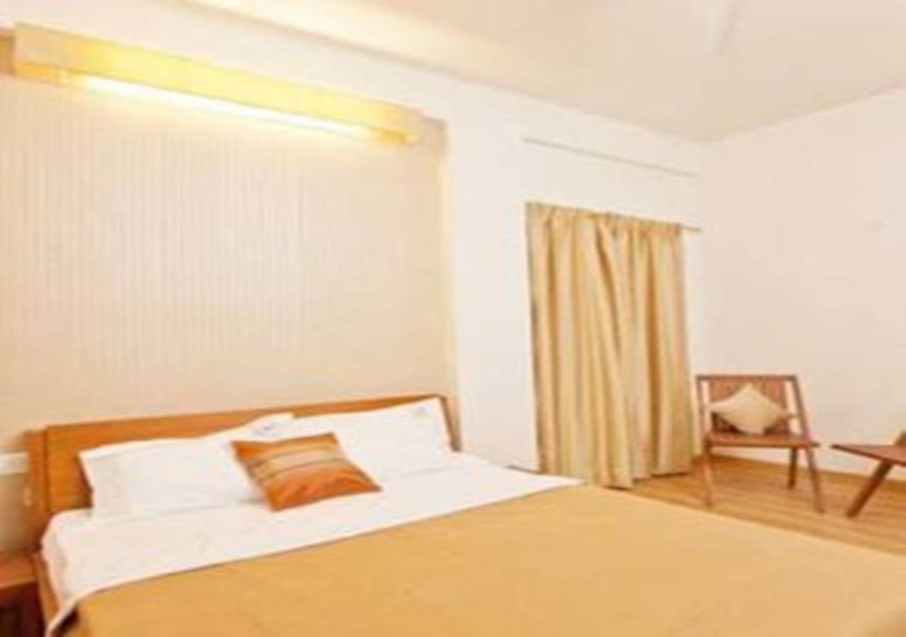 Hotel Holiday Home Bangalore Ngoại thất bức ảnh