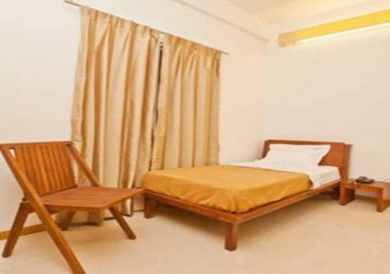 Hotel Holiday Home Bangalore Ngoại thất bức ảnh